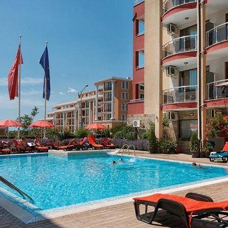 Александра Hotel Sveti Vlas Bagian luar foto