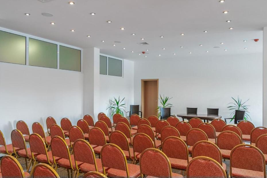 Александра Hotel Sveti Vlas Bagian luar foto